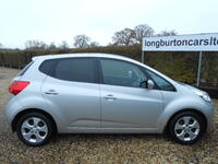 KIA VENGA