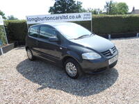 VOLKSWAGEN FOX