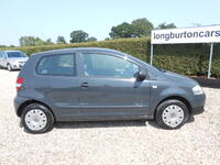 VOLKSWAGEN FOX
