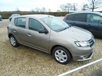 DACIA SANDERO
