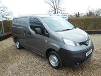 NISSAN NV200